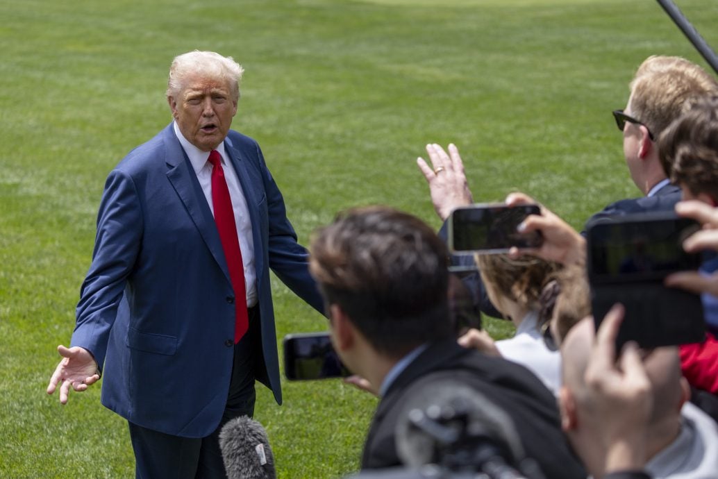 特朗普威胁逮捕州长 加州告政府派国民兵