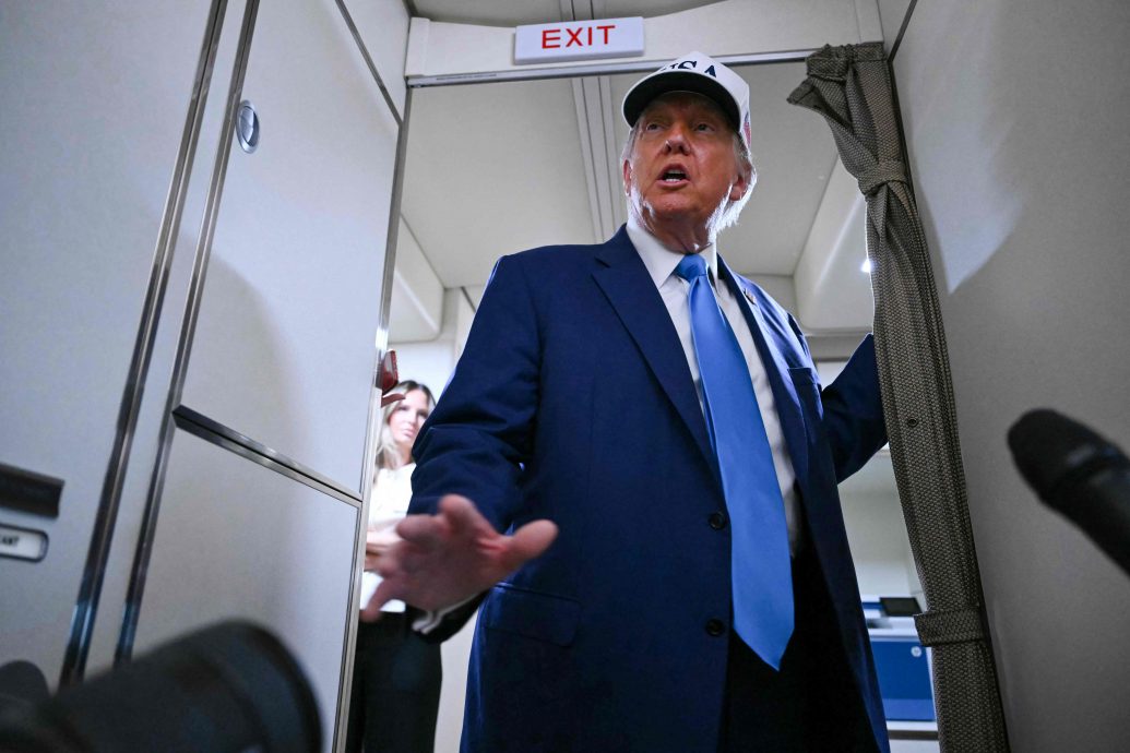 特朗普宣布 美中贸易经贸会谈下周一伦敦举行 