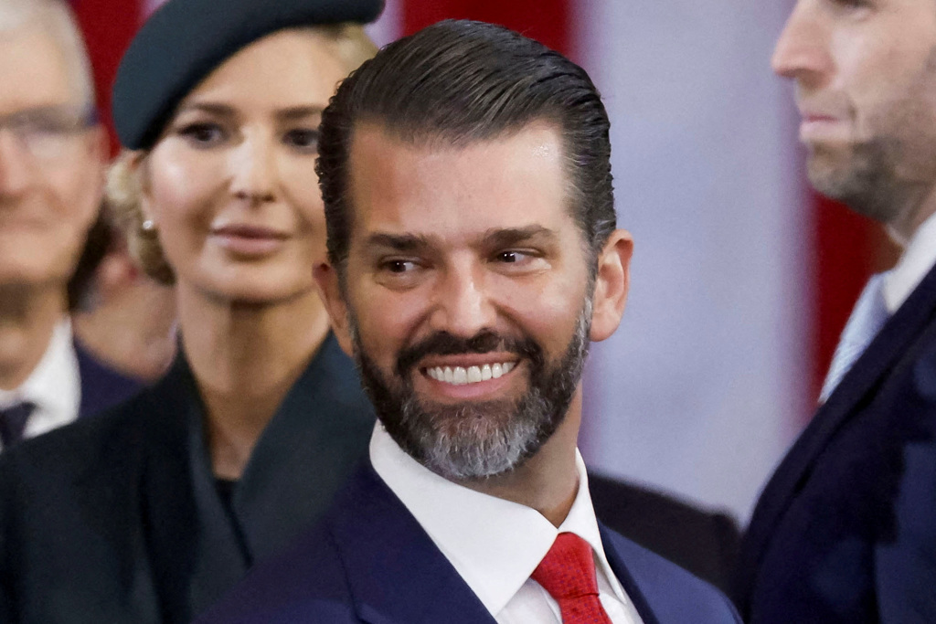 特朗普长子轻率鲁莽 韩裔谴责:当心出大事