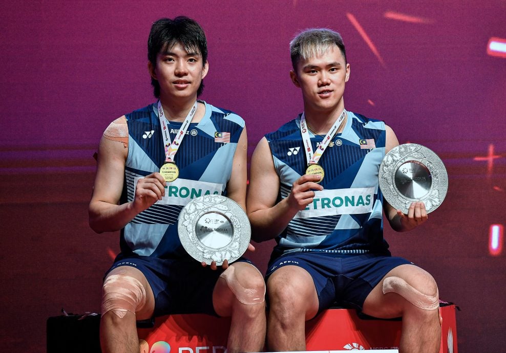 独特方式庆祝近期夺冠  谢苏聪文邀男双队友云顶团建