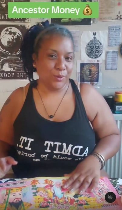 玉皇大帝现欧美 烧阴司纸成潮流