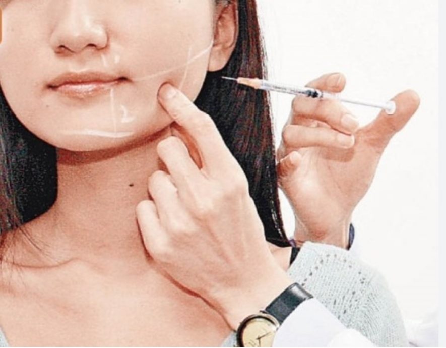  疑找中国秘医上门打肉毒 女子中毒误当中风险丧命！