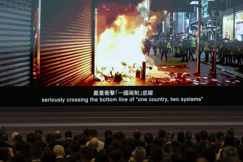 看世界两图)港区国安法5周年 夏宝龙:反修例运动几将一国两制毁于一旦