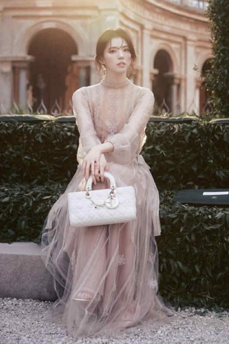 砸15万送43学生笔电 韩韶禧被赞人美心善