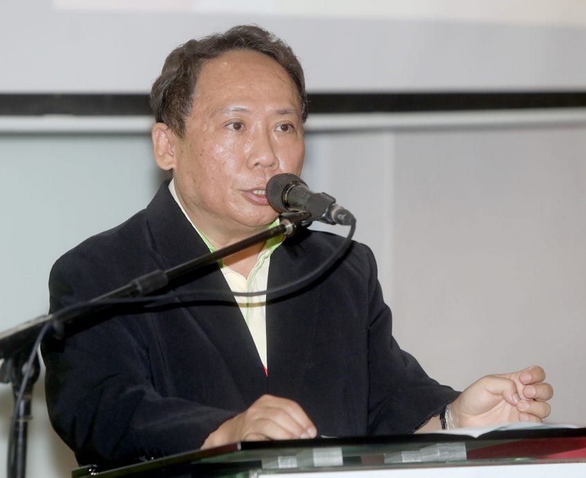 福联青全中辩掀开序幕 18支队伍施展辩才