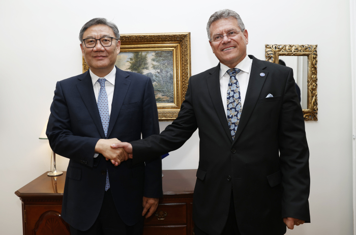 稀土管制争议 中称为符合条件欧企加快审批