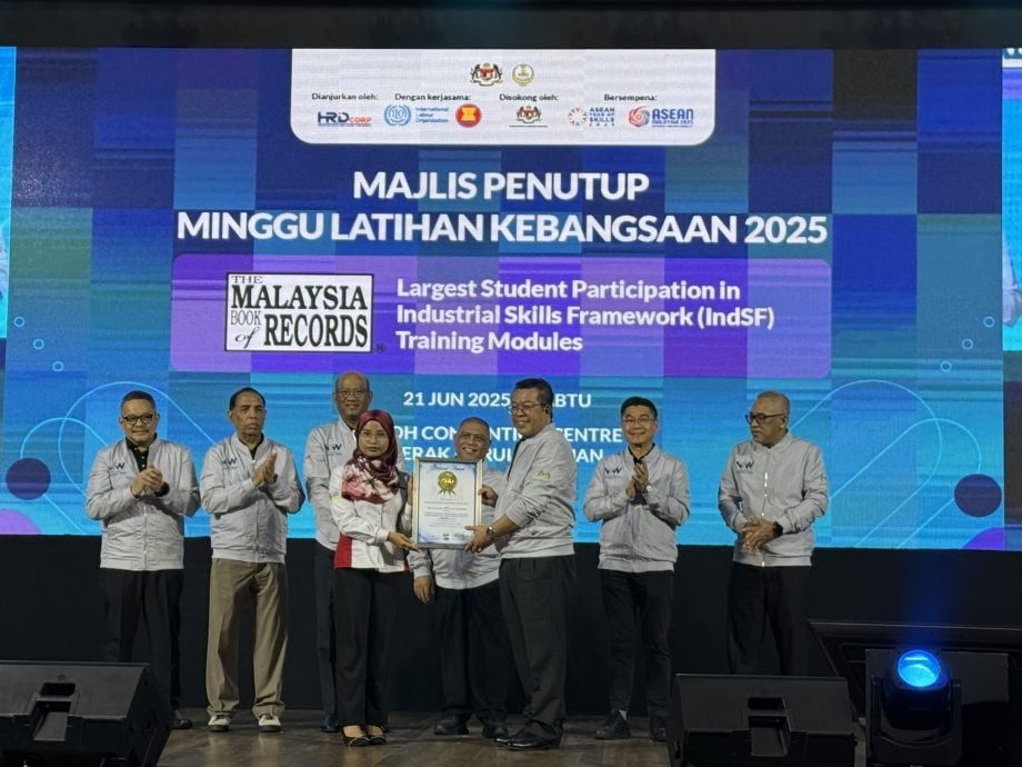 突破原定目标 国家培训周320万人次参与