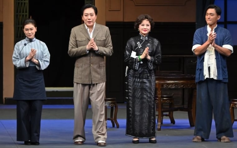 笑称杨明太早到场以为撞鬼 陈培甡：《雷雨》有望大马演出