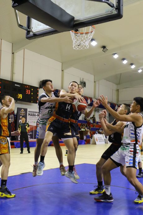 第59届17岁及以下全国篮球赛|雪男顶住森末节反扑报捷 柔佛男X组轻取沙巴