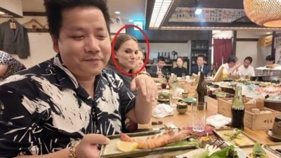 视频|网红不知巨星同桌用餐 后知后觉“难怪一直有人求合照”