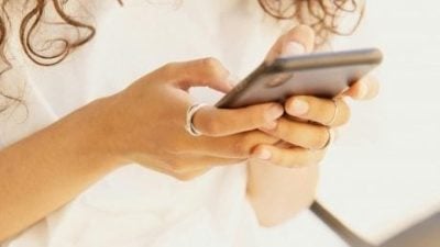 网聊30分钟变“女友” 拒绝见面亲热被呛活该单身！