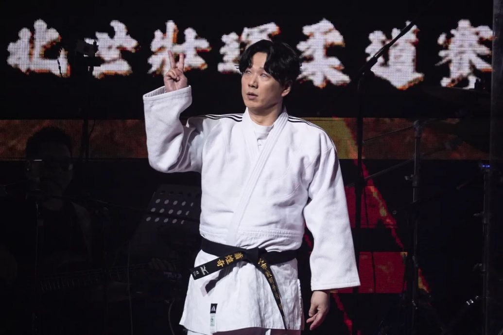 罗时丰儿遭判刑后首露面 萧煌奇爆世壮夺金“黑幕”	