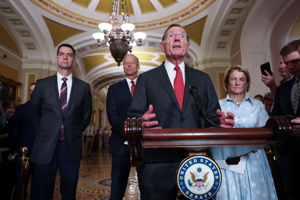 美参议院将就减税支出法案投票 马斯克再度抨击