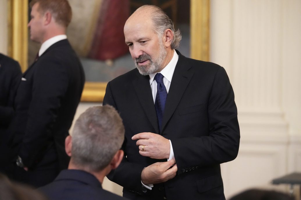 美商务部长:中国交付稀土 美国就撤销贸易反制