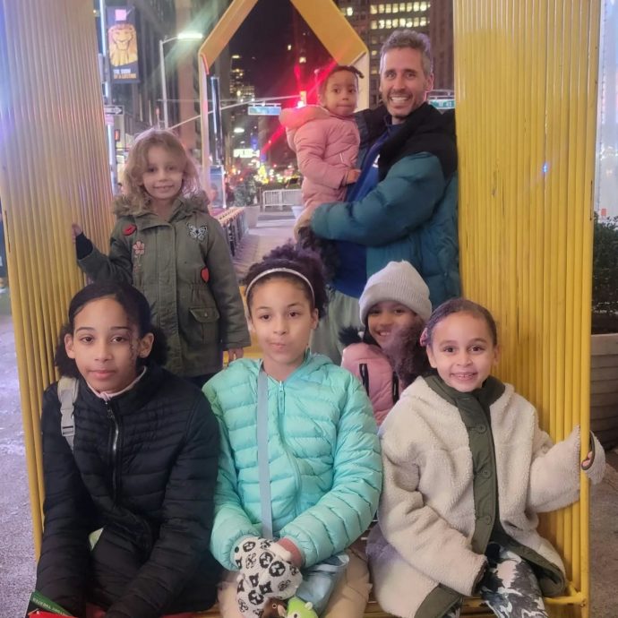 美国“捐精之王”拥176个孩子　无偿“播种”17年后交棒 