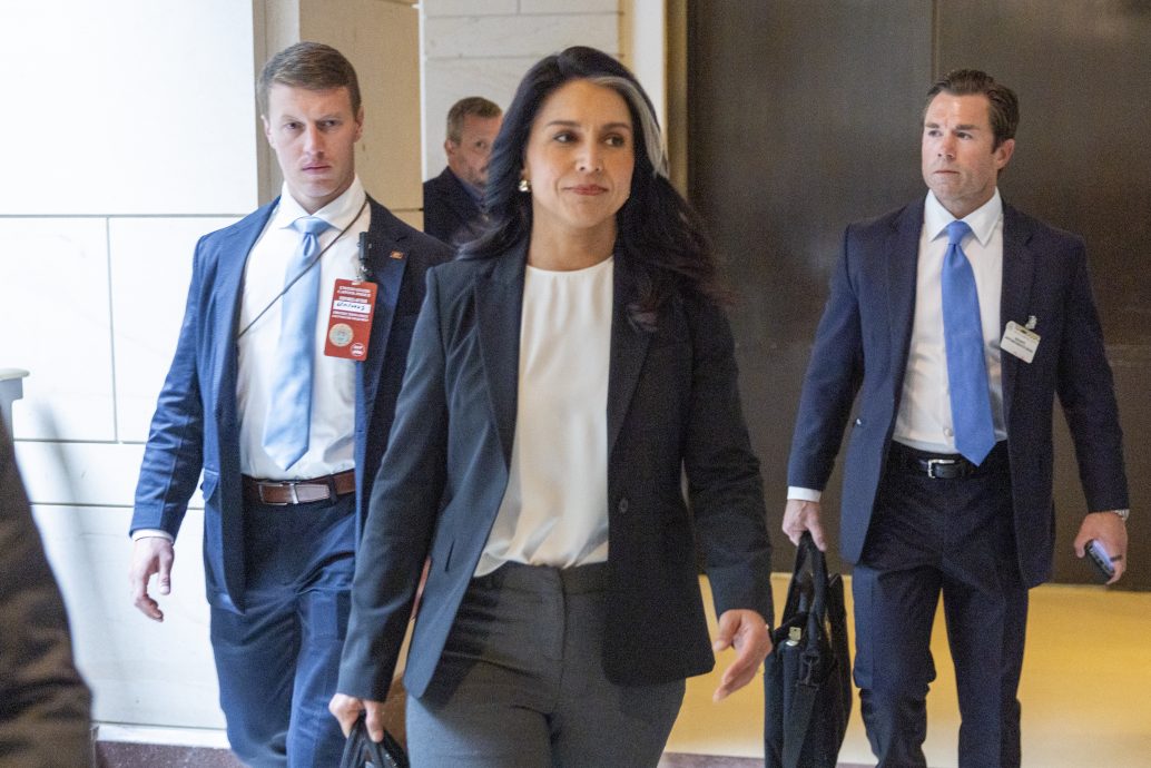 美国国家情报总监指伊朗未研制核武 特朗普打脸:我不在乎她说什么