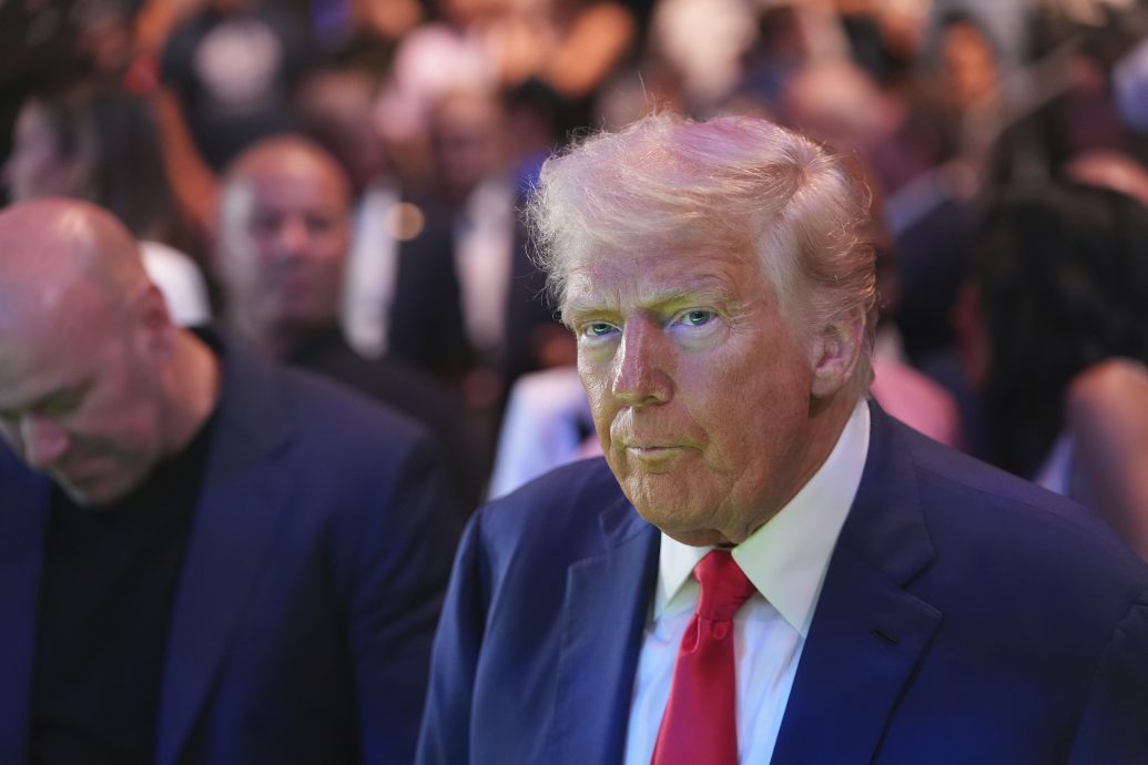 美拒发“Fulbright奖学金” 上千人遭审查