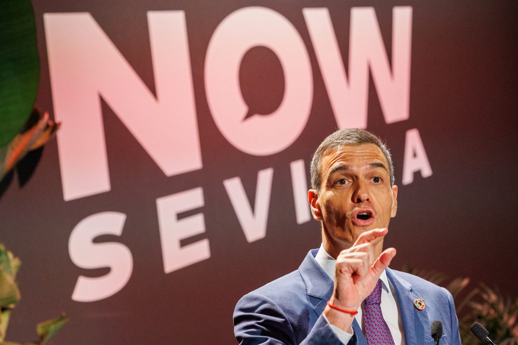 联合国峰会前夕 抗议人士吁取消债务并关注气候