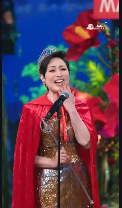 自爆曾讽蔡少芬“永远只是季军”　陈法蓉戴后冠上节目宣传	