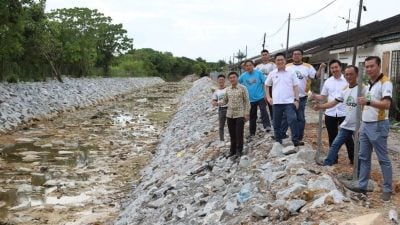 获拨50万建排水道 甘文丁成功花园告别水患
