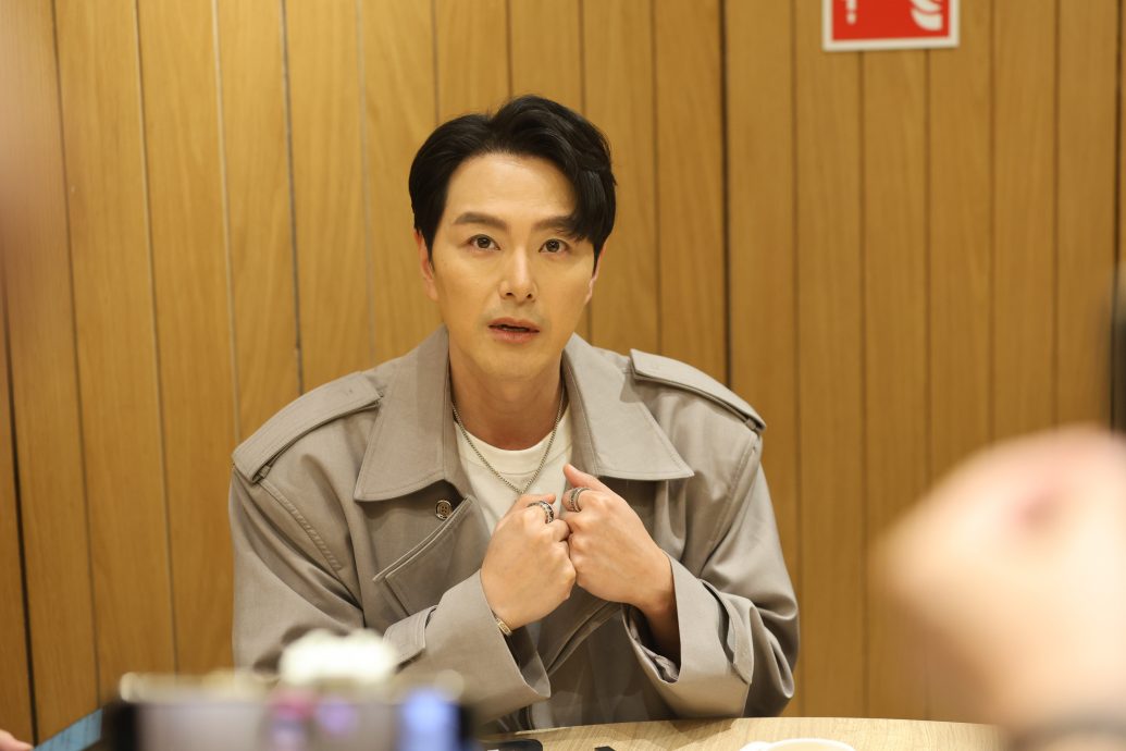 萧正楠来马10天思儿心切 亏黄翠如当妈后会叫外卖