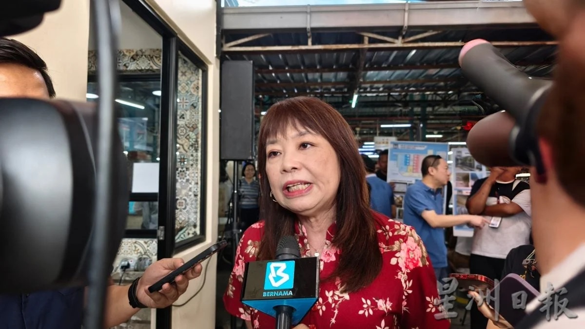 行动党2025-2028年中委会第一次会议林慧英受委中委