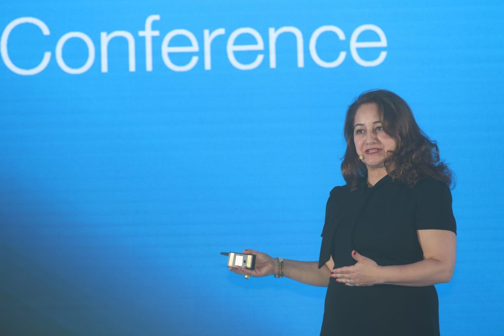 补图/哈莉/女性活得更久、存得更少 WEF：退休金性别差距达26%