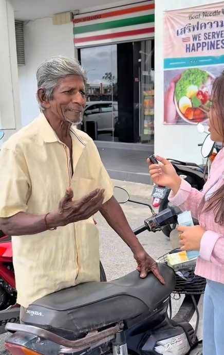 视频|80岁大叔知足拒绝资助 “安华每月给600够了”