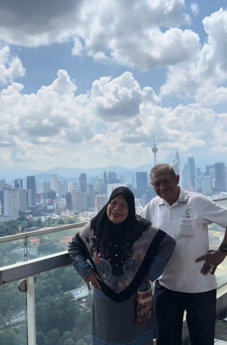 视频|“最好的孝顺是分享生活” 女子带爸妈参观办公室感动网民