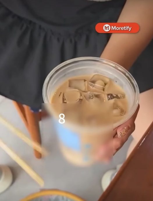 视频|一杯竟有27颗！ 女子质疑买咖啡还是冰块？