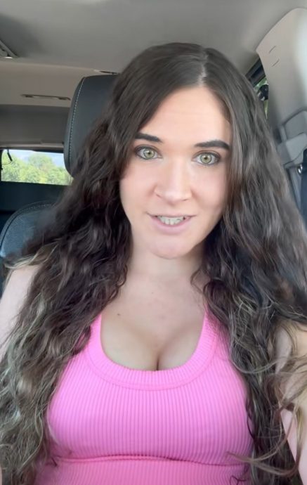 视频|前空姐爆“高空性爱俱乐部”乱象 飞安职业操守引争议