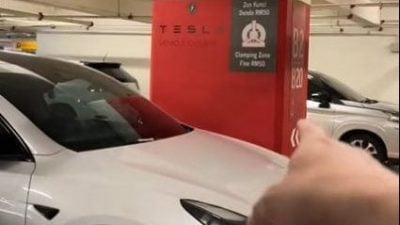 视频| 商场乱泊锁轮罚RM50！网民：车位难寻宁愿罚款