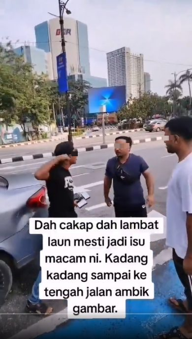 视频|收了钱不交照片还打人？ “拍照党”乱象引爆民愤