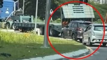 视频 | 道路狭窄还停弯道 车子遭擦撞 车主被骂活该