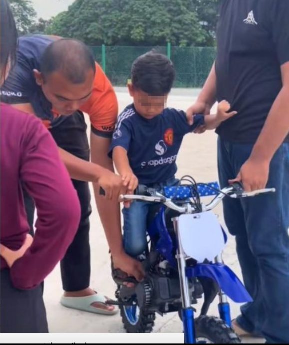 视频|RM750儿童摩托货到付款? 家长无奈熊孩子网购闯祸