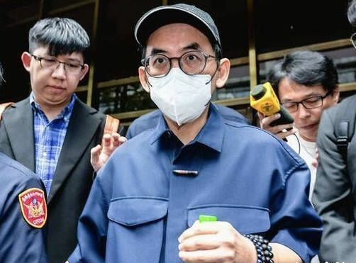 认出自己是私密片主角 1被害人怒告黄子佼