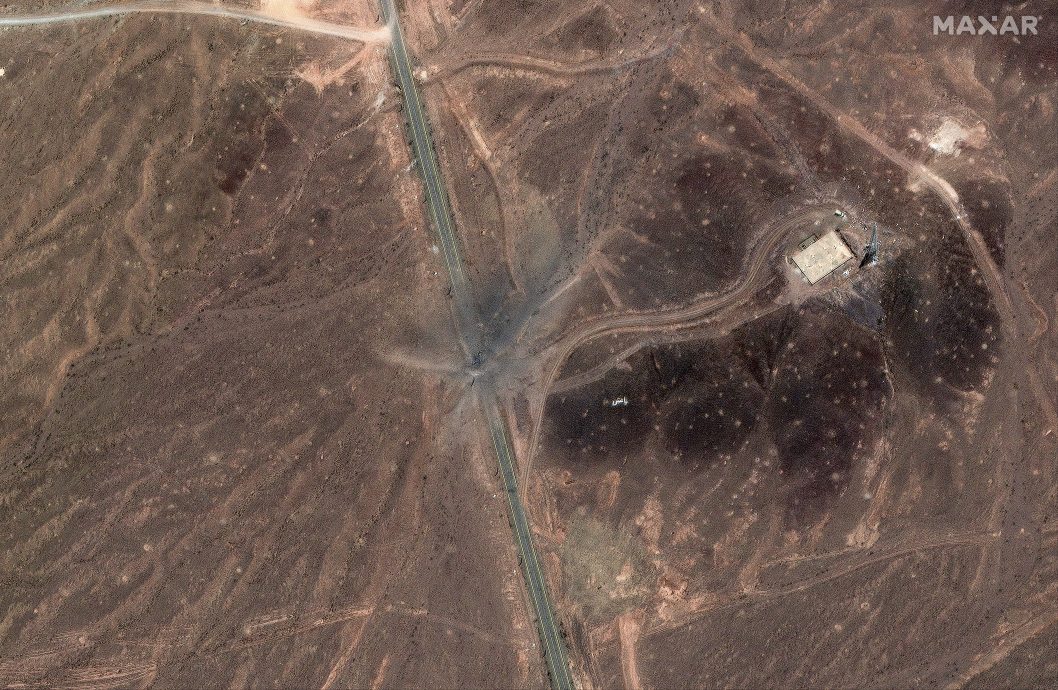 议会通过  伊朗暂停与IAEA合作