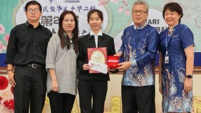 蔡德兴：未来易立足社会   鼓励培养多方面能力