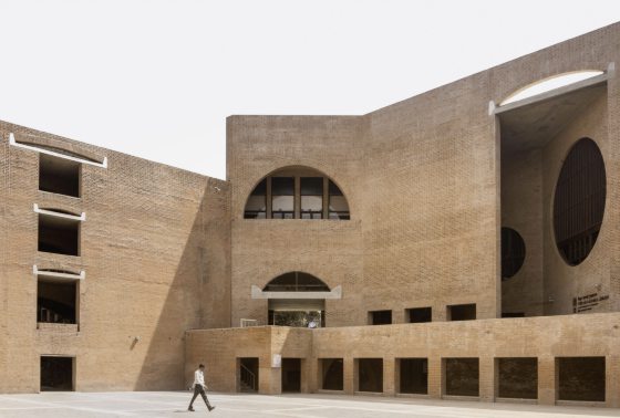 谢诗奇／自主的建筑学