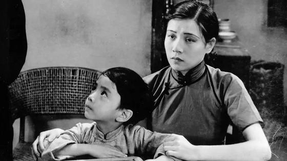 费比安/《神女》默片时代的无冕影后