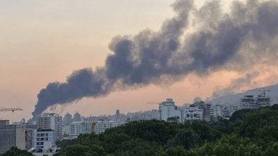 逾700外国人逃离伊朗  前往阿塞拜疆和亚美尼亚