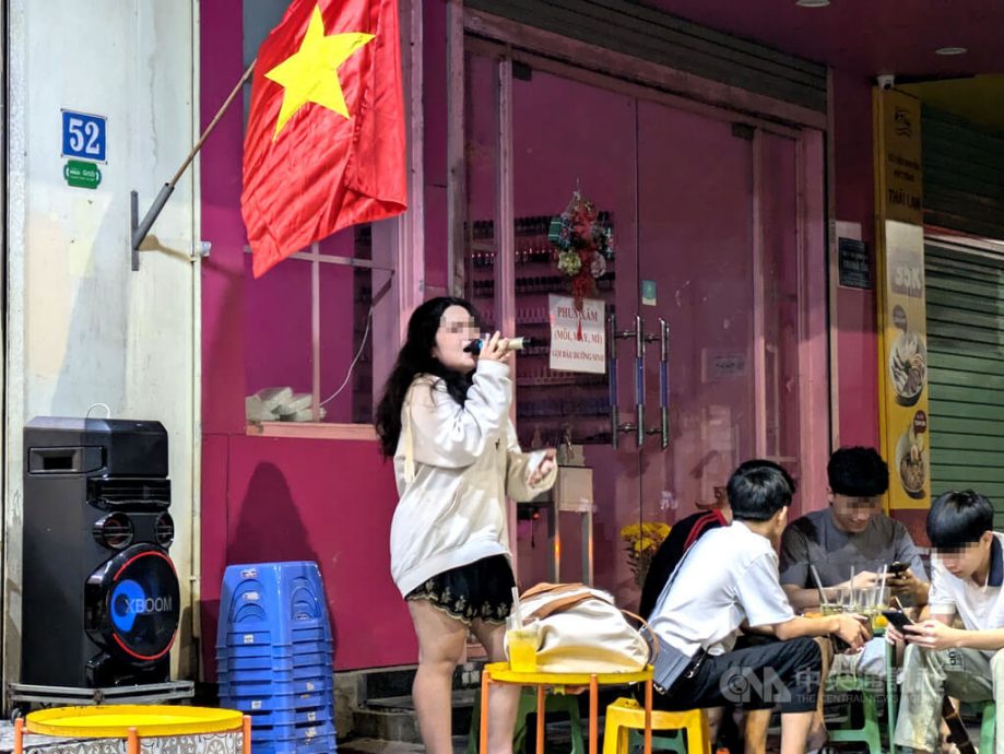 越南K歌扰邻酿民怨 胡志明市年收两万多件噪音投诉