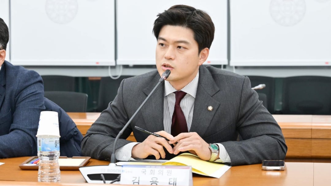 跟尹锡悦派决裂? 国民力量党临时领袖:9月开党大会、惩处挺戒严党员