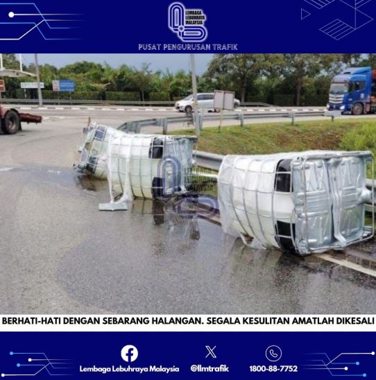 载化学物车祸 因安全因素 消拯局亚依淡收费站暂时关闭