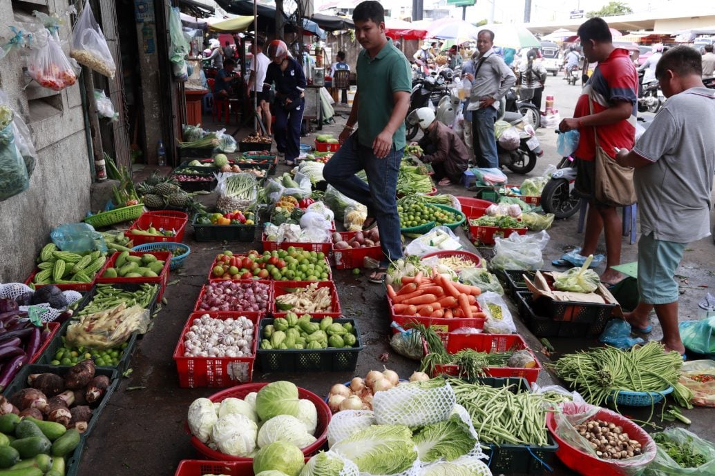 边境争端未解决 柬埔寨扬言禁泰国蔬果