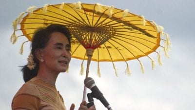 逾10万创纪录祝福视频庆舒吉80大寿   儿: 母亲的火焰永不熄
