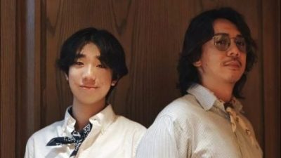 长子迎18岁生日 张继聪送歌又送书甜谢老婆