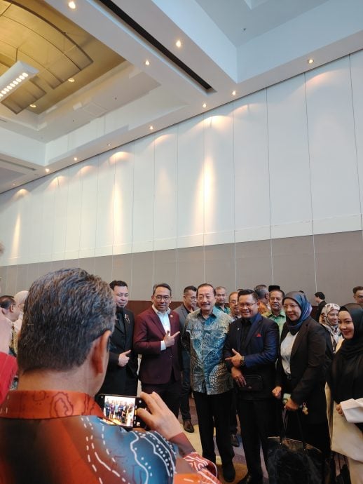 陈志远小花絮(供上网)