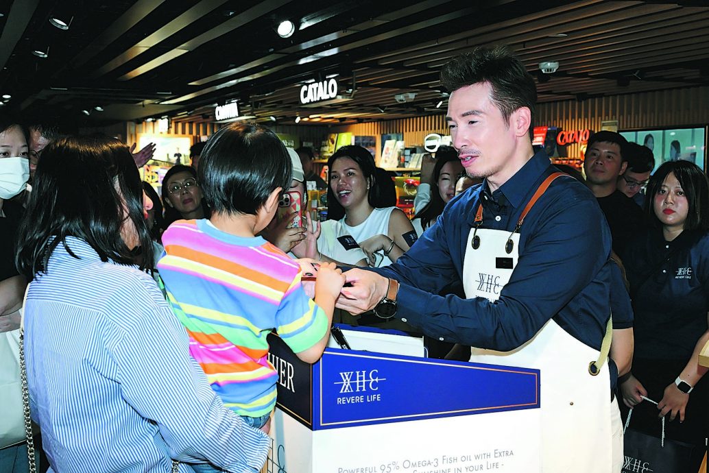 陈豪自嘲华语水平没进步 为维持特色拒绝练好华语