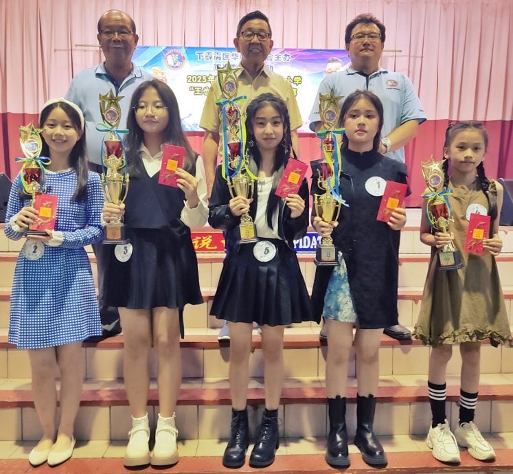 陈逸发吁父母关注 孩子上网免受害